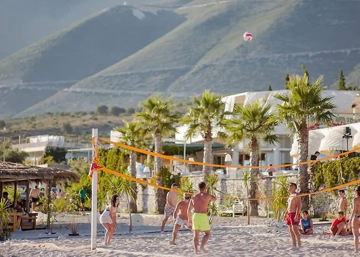Drymades Resort *